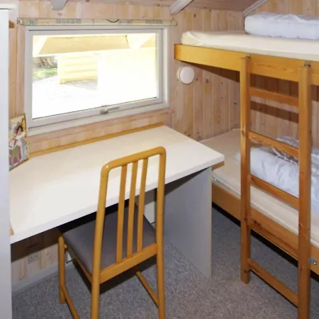 Nyaraló Three-bedroom Holiday In 103
